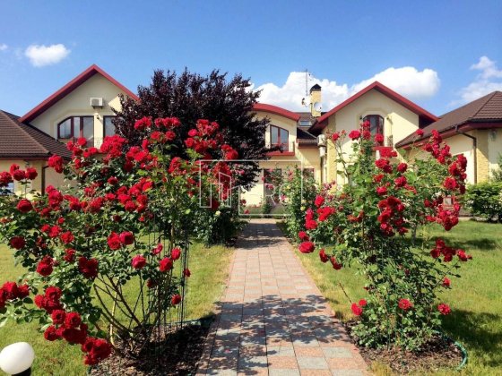 Дом 5 спален с выходом на Козинку КГ Конча-Озерная Козин без комиссии Козин