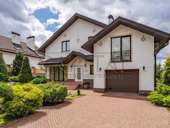 Затишний будинок КМ в Іванковичах, баня, гостьовий будинок, басейн Іванковичі