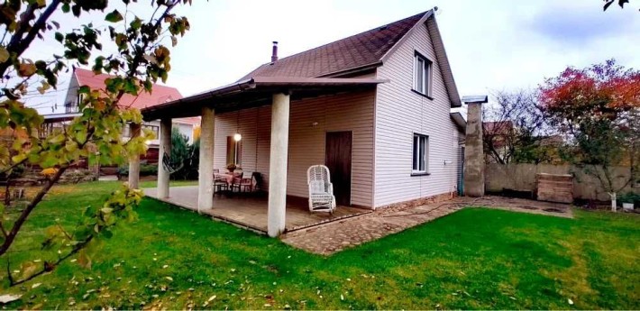 Здам будинок Нові Безрадичі. Бесідка, мангал, баня, озеро - фото 1