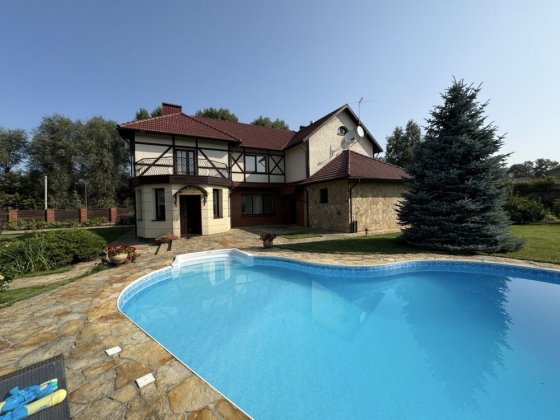 Довгострокова оренда будинку Погреби