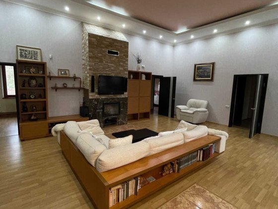 Оренда будинку 230 м. кв., с. Пухівка, Вега, Р. Десна Пуховка