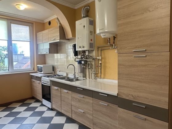 Здам будинок в селі Хотів 3 км від Феофанія, Чабани Хотів