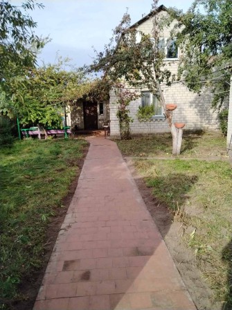 Здається пів будинку в с. Чубинське, Бориспільського району. - фото 1