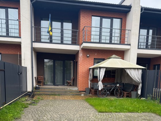 Довгострокова оренда котеджу Винники, ВЛАСНИК Винники