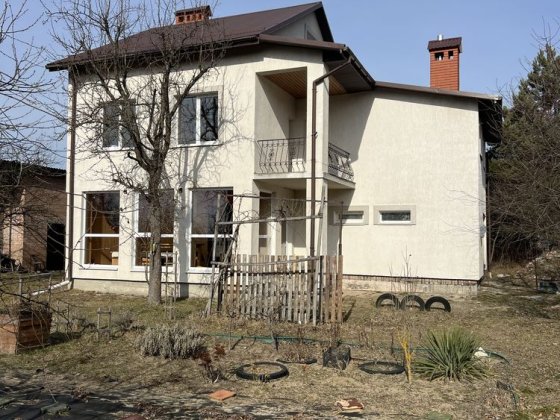 Оренда будинку Рясне-Руське Зубра