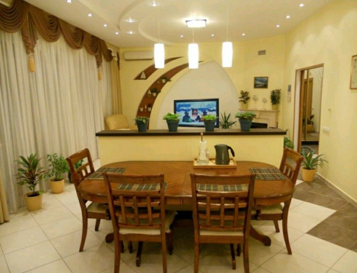 Сдам 2х эт дом в Совиньоне - фото 1