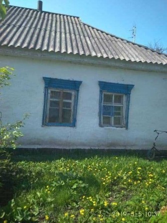 Здається пів будинку - фото 1