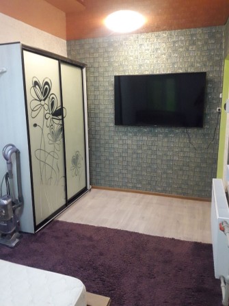 Сдам кімнату район таксопарк,міська лікарня - фото 1