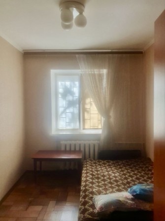 Комуна в центрі чиста та затишна - фото 1