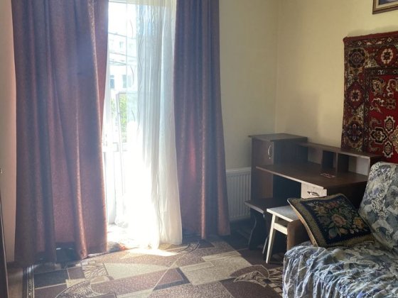 Здається кімната Обухов