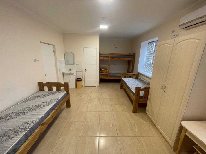 Здається кімната в будинку - фото 1