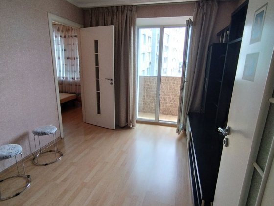 Оренда кімнати в чотирікімнатній квартирі на Південно-Заході Хмельницький