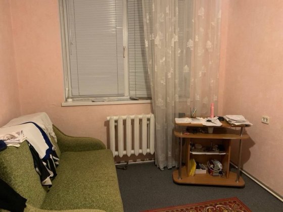 Здається кімната для дівчини в Раково Хмельницький