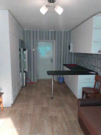 Оренда кімнати в гуртожитку - фото 1