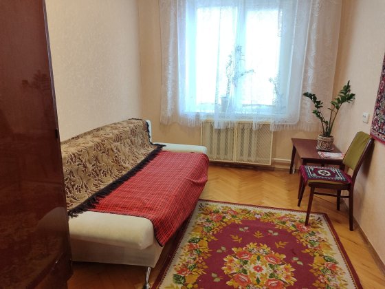 Здам кімнату для дівчини або жіночки в Вишневому Вишневе