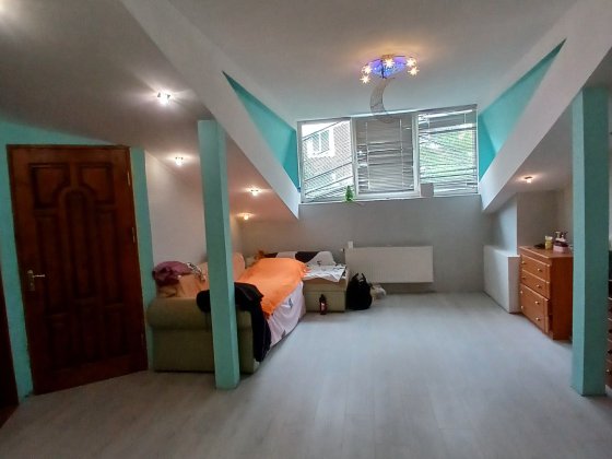 Здається кімната для дівчини на підселення, Ивано-Франковск