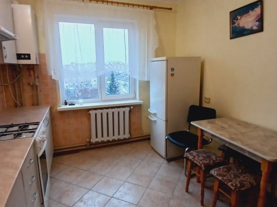 Окрема кімната для дівчини,підселення Івано-Франківськ