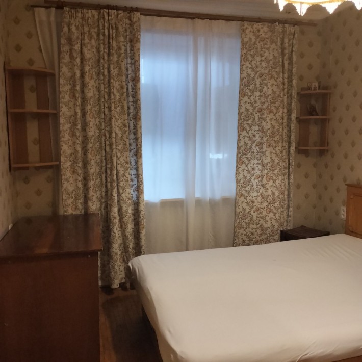 Здається кімната дівчині. Ціна вказана з кварплатою - фото 1