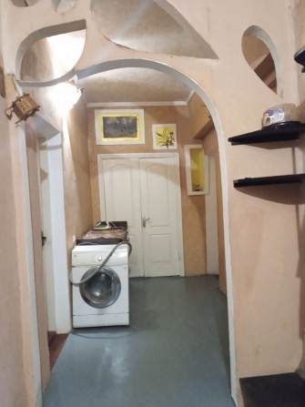 Здам житло, ліжко, кімната, частина будинку - фото 1