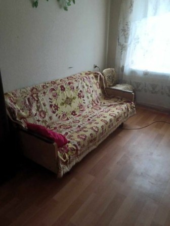 Візьму на квартиру дівчину, жінку, хлопця без шкідливих звичок в 3-х у - фото 1