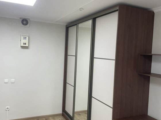 Агенція оренда кім для дівчат