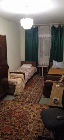 Сдам кімнату з двохспальним ліжком Та кімнату на 2 спальних місця - фото 1