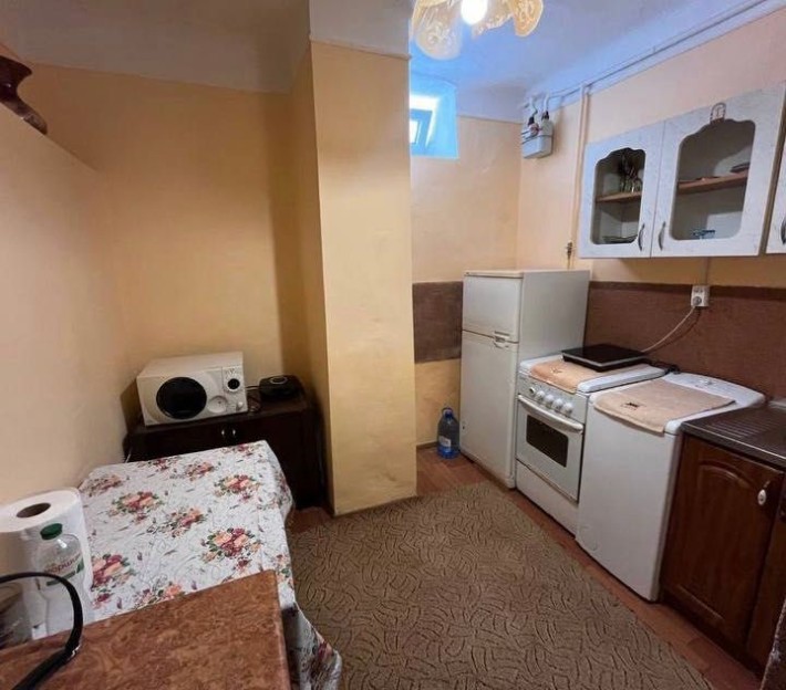 шукаємо дівчину на підселення - фото 1