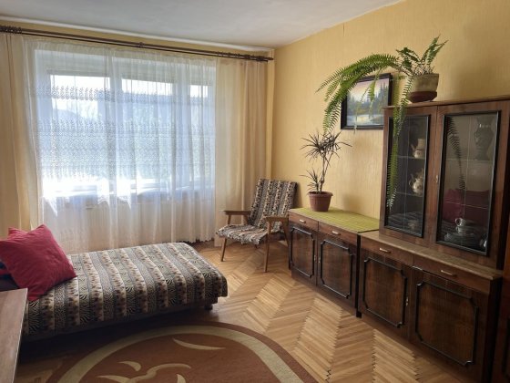 Оренда кімнати для дівчини в Ужгороді.