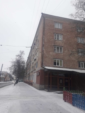 Здам кімнату в гуртожитку на тривалий термін 2500 грн. - фото 1