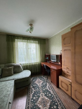 Здаю кімнату в 3-кімнатній квартирі в ПЗР - фото 1