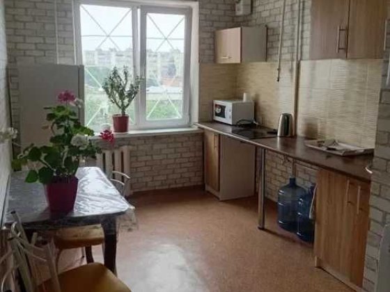 Здається кімната без хозяїв центр Чернігів