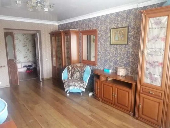 Оренда кімнати біля метро Харківська. Без проживання господарів. Київ