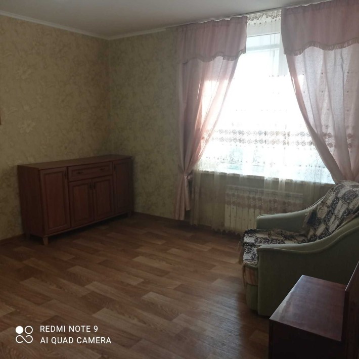 Здається кімната для дівчини Ст.м.Позняки - фото 1