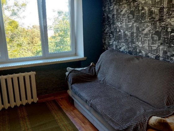 Здається кімната в гуртожитку Черкассы