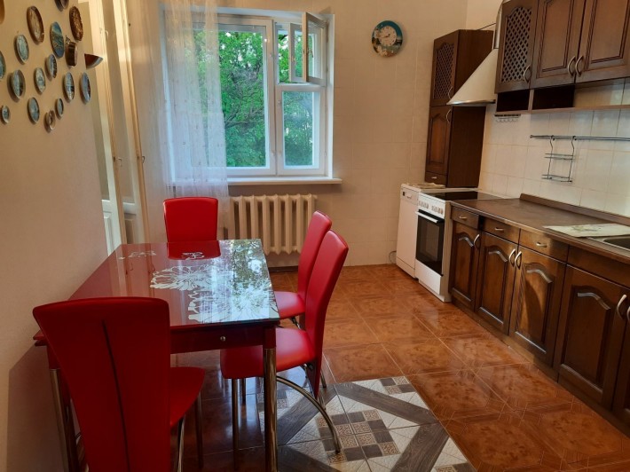 Здам кімнату для дівчини. Без господарів. Метро Святошин - фото 1