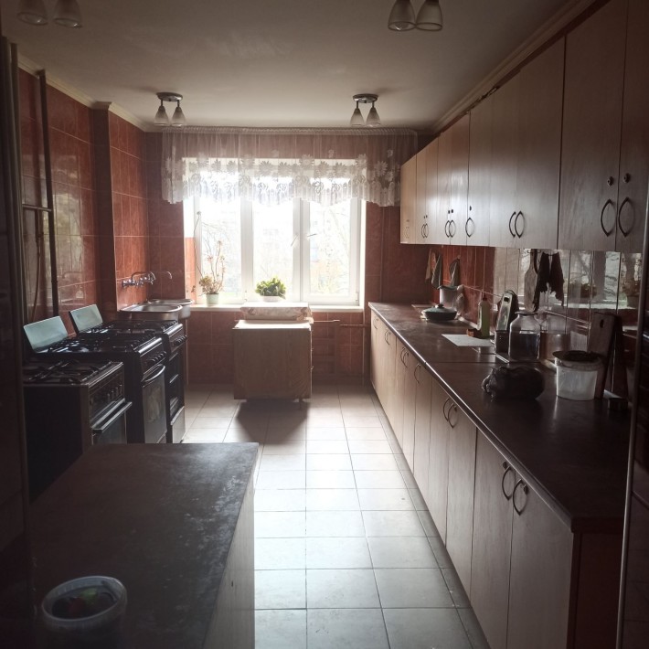 Оренда кімнати в гуртожитку Порика 45 - фото 1