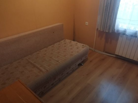 Окрема кімната біля будинку офіцерів Вінниця