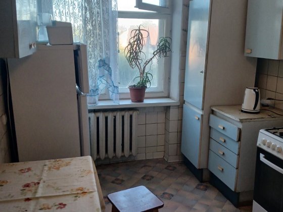 Оренда кімнат в трикімнатній квартирі Винница