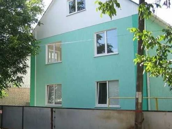 Вiзьмемо на квартиру студенток чи працюючих молодих жiнок Кропивницький