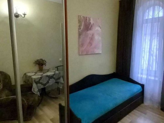 Науки, без хозяев отдельная комната, евроремонт, метро Демеевская Київ