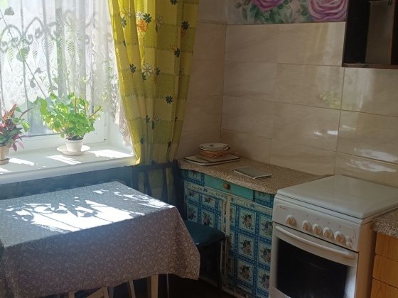 Сдам койко место проживание без хозяйки  для  парня ,все удобства. Житомир