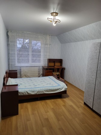 Здам кімнату у будинку з власником - фото 1