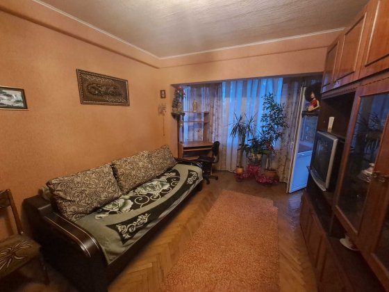 Здам кімнату на  Троєщині Київ