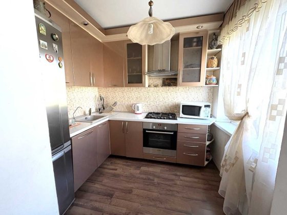 Здам 3и кімнатну квартиру вул.Осіння р-н Косіора Лівий берег Дніпро