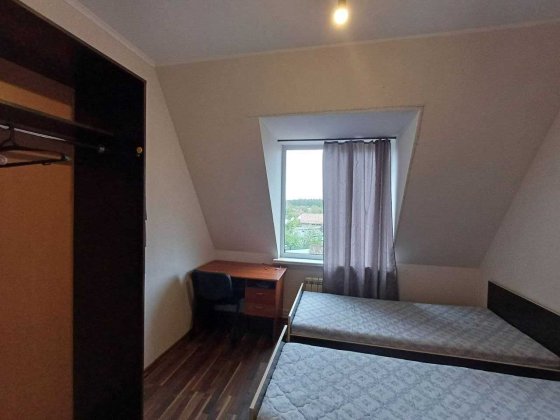 Кімната на ключ для 1-2 чол БЕЗ власників м Академмістечко 15 хв пішки Киев