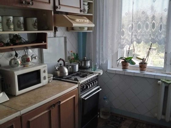 Здається 1-но кімн. кварт. 6500+.Одному-двом хлопцям. Р-н медунів. Вінниця