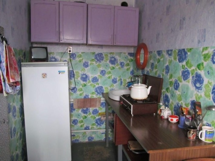 Сдам квартиру мужчине на подселение.Коммун.усл. уже в цене - фото 1