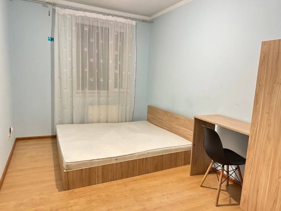 Оренда ізольованої кімнати, ближній центр!