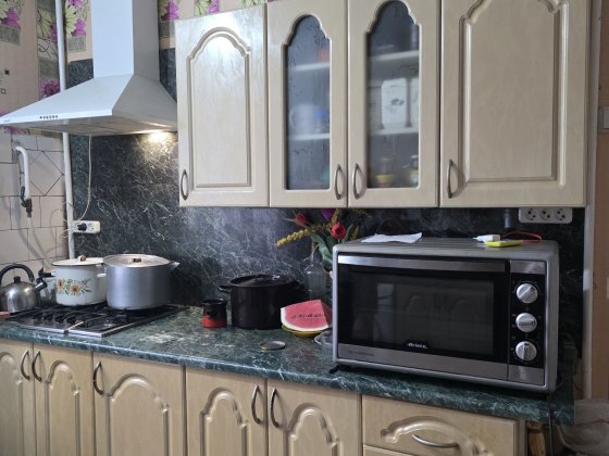 Здаю кімнату вул. Шоста Слобідська відмінний стан  для жінки дівчини Миколаїв