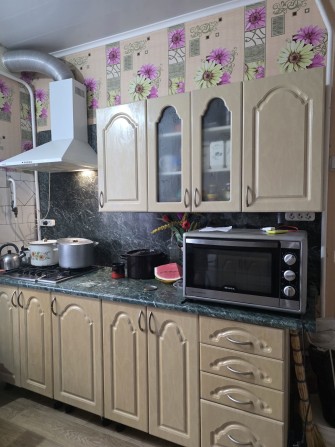 Здаю кімнату вул. Шоста Слобідська відмінний стан  для жінки дівчини - фото 1